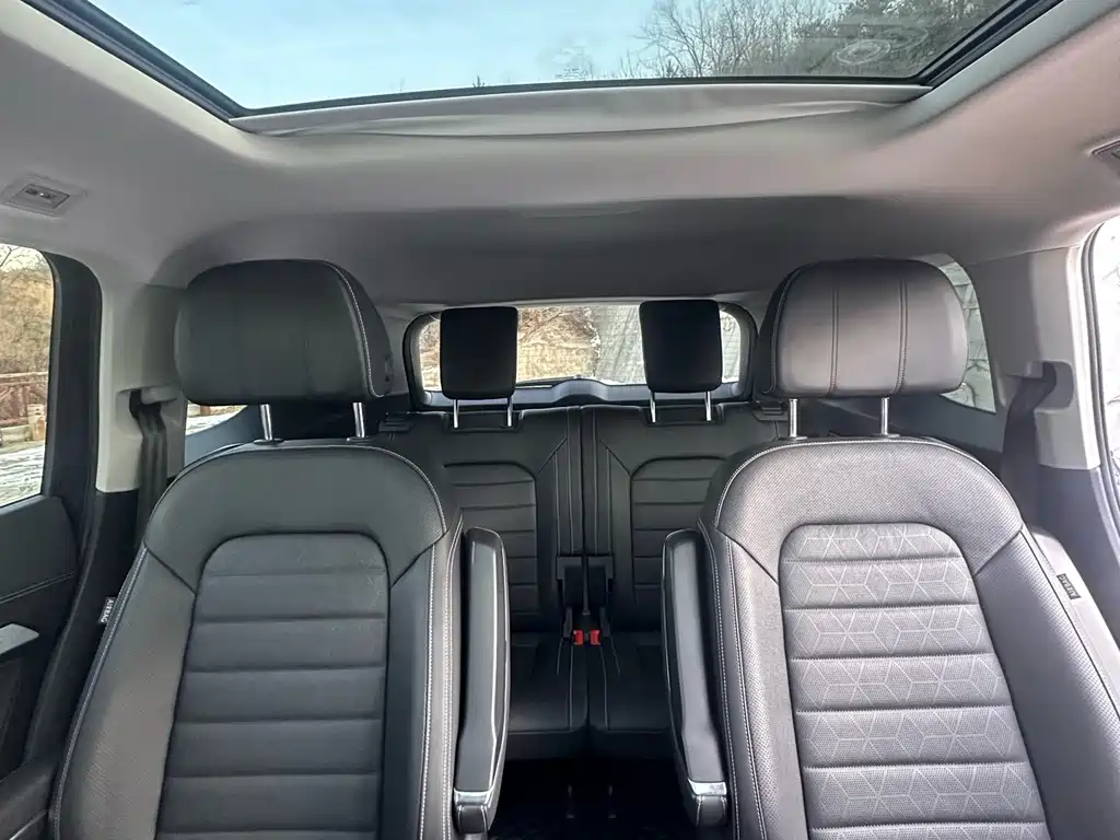 Volkswagen Landscape 2023 Facelift 380TSI AWD Luxury Jiajing Pro 6-Seat 2023 - thumbnail 10