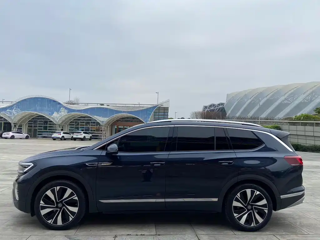 Volkswagen Landscape 2023 Facelift 380TSI AWD Luxury Jiajing Pro 6-Seat 2023 - thumbnail 3