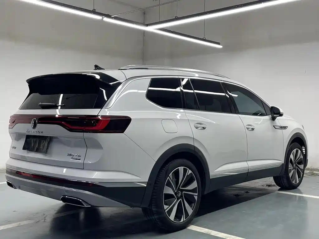 Volkswagen Landscape 2023 Facelift 380TSI AWD Flagship Victory Edition 6-seater 2023 - thumbnail 9