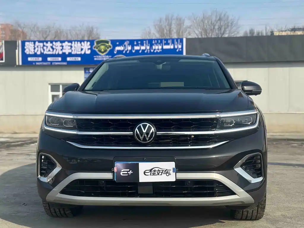 Volkswagen Landscape 2023 Facelift 530TSI AWD Flagship Victory Pro 6-Seat 2024 - thumbnail 2