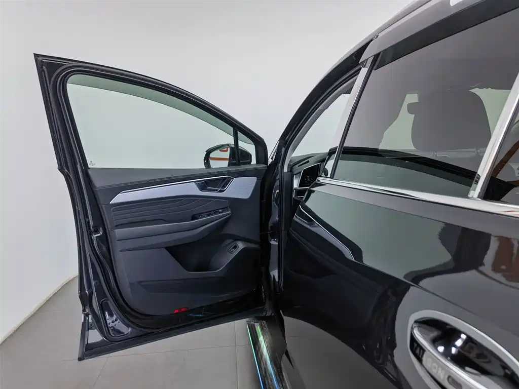 Volkswagen Landscape 2023 Facelift 380TSI AWD Luxury Jiajing Pro 7 Seat 2023 - thumbnail 8