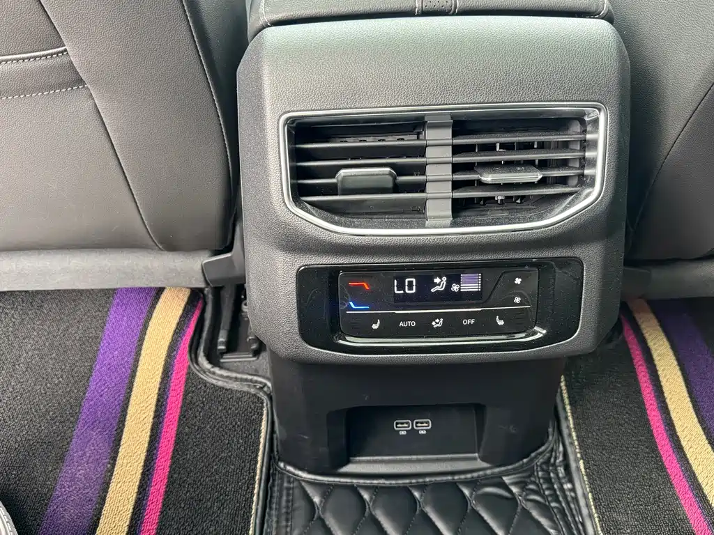 Volkswagen Landscape 2023 Facelift 380TSI AWD Luxury Jiajing Pro 6-Seat 2023 - thumbnail 16