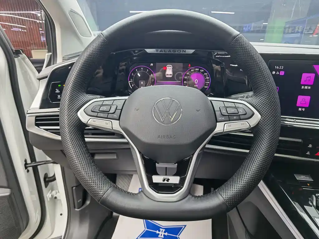 Volkswagen Landscape 2022 380TSI AWD Luxury Jiajing Pro 6-seater 2023 - thumbnail 10