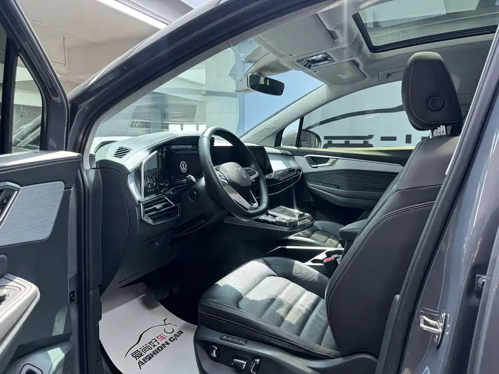Volkswagen Landscape 2022 380TSI AWD Luxury Jiajing Pro 7-seater 2022 - thumbnail 8