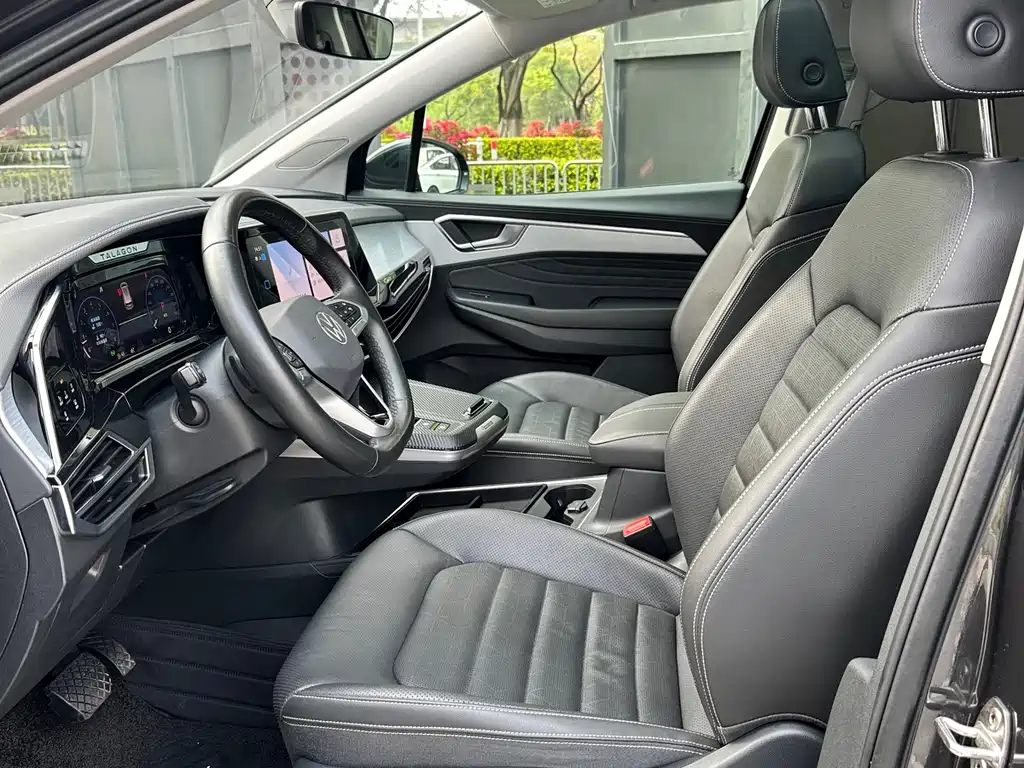 Volkswagen Landscape 2022 380TSI AWD Luxury Jiajing Pro 6-seater 2023 - thumbnail 4
