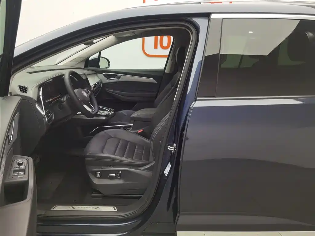 Volkswagen Landscape 2022 380TSI AWD Luxury Jiajing Pro 6-seater 2023 - thumbnail 10