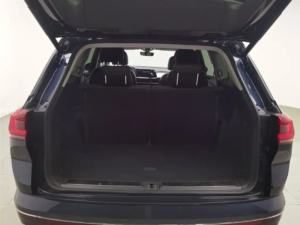 Volkswagen Landscape 2022 380TSI AWD Luxury Jiajing Pro 6-seater 2023 - thumbnail 16