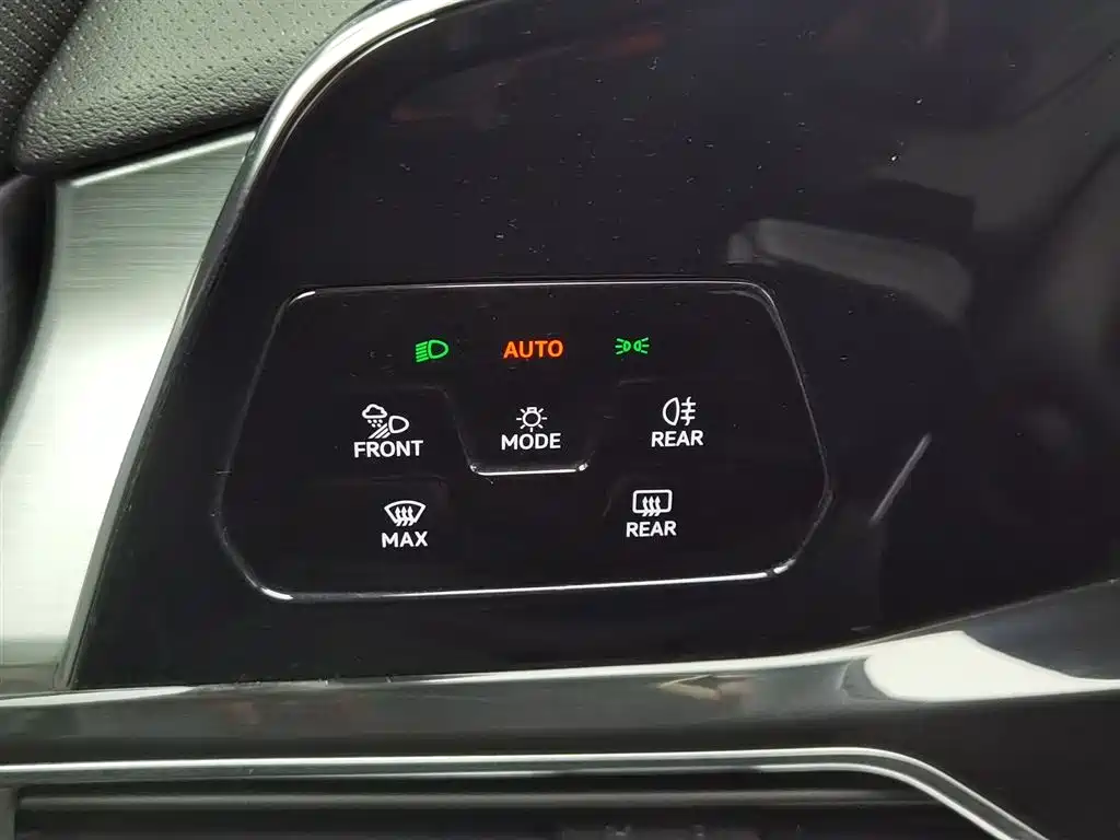 Volkswagen Landscape 2022 380TSI AWD Luxury Jiajing Pro 6-seater 2023 - thumbnail 21