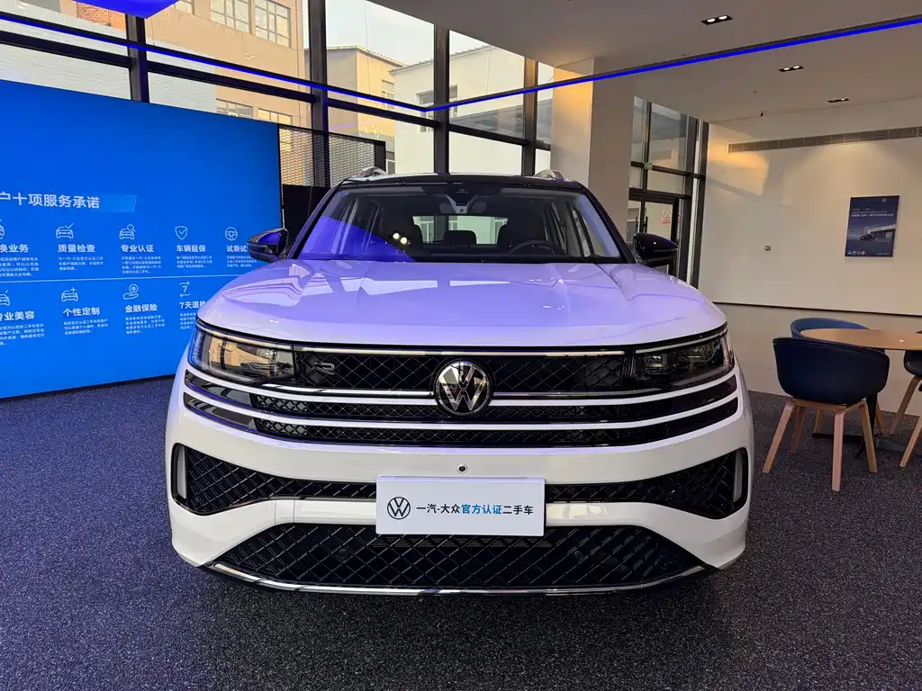Volkswagen Lantu 2025 380TSI AWD R-Line Touring Zhongxiang Edition 2025 - thumbnail 2