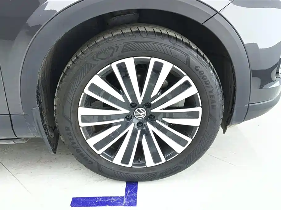 Volkswagen Lantu 2023 330TSI Luxury Touring Edition 2023 - thumbnail 6