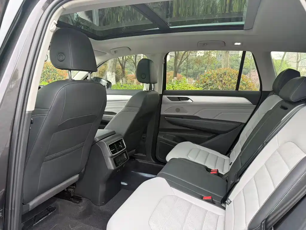 Volkswagen Lantu 2023 330TSI Luxury Xunyi Edition 2023 - thumbnail 16