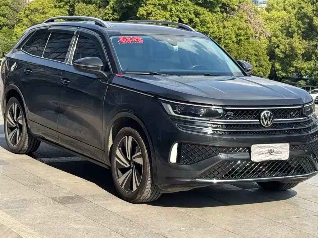Volkswagen Lantu 2023 380TSI AWD R-Line Touring Edition 2023 - thumbnail 3