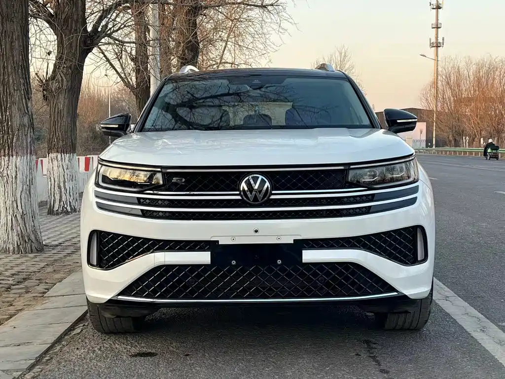 Volkswagen Lantu 2023 380TSI AWD R-Line Edition 2023 - thumbnail 2