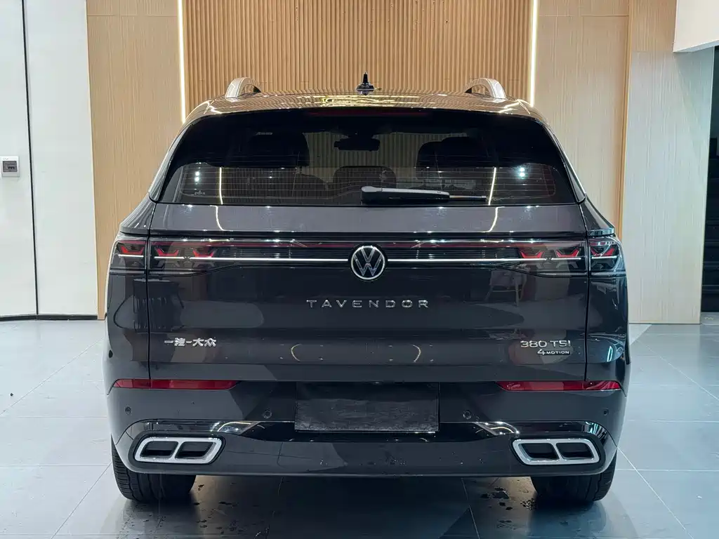 Volkswagen Lantu 2023 380TSI AWD R-Line Touring Edition 2023 - thumbnail 16