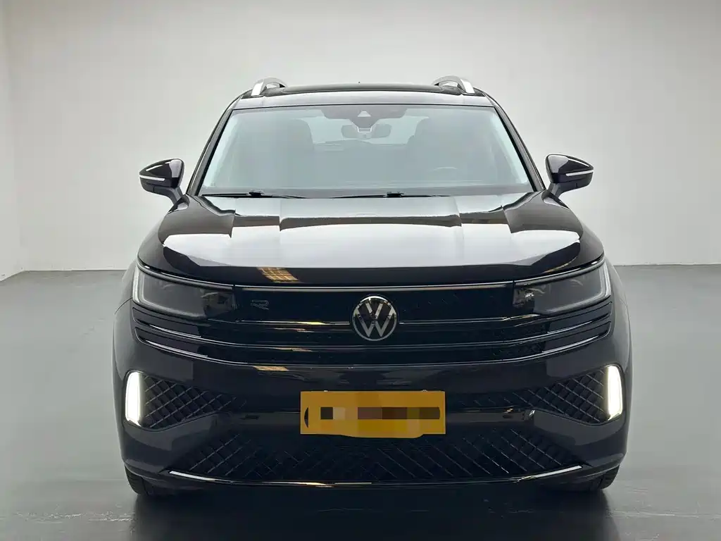 Volkswagen Lantu 2023 380TSI AWD R-Line Touring Edition 2023 - thumbnail 2