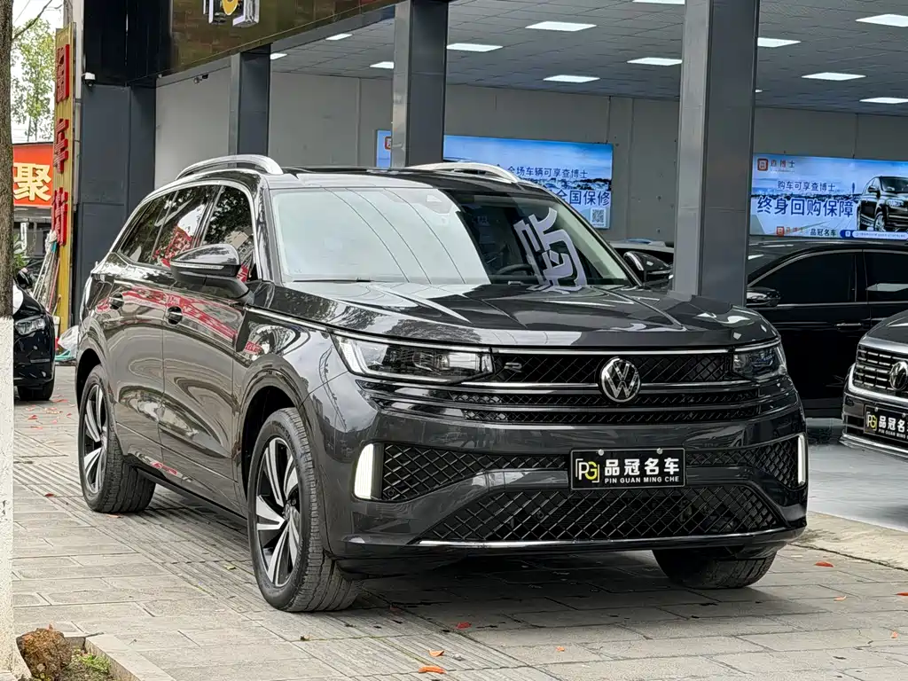 Volkswagen Lantu 2023 380TSI AWD R-Line Touring Edition 2023 - thumbnail 3
