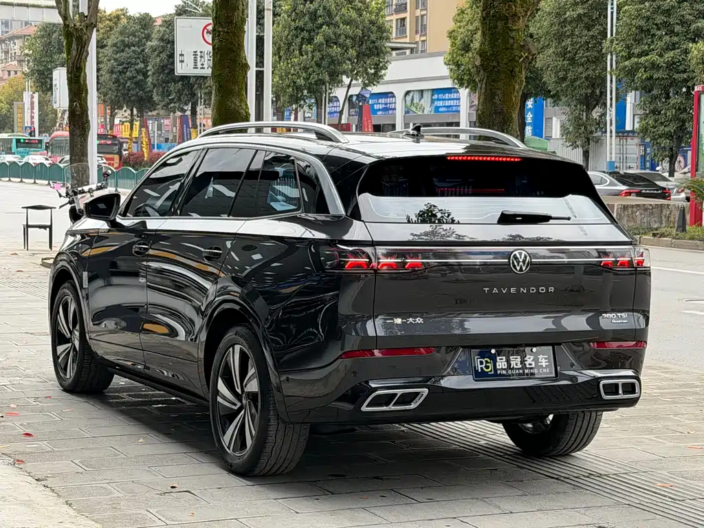 Volkswagen Lantu 2023 380TSI AWD R-Line Touring Edition 2023 - thumbnail 7