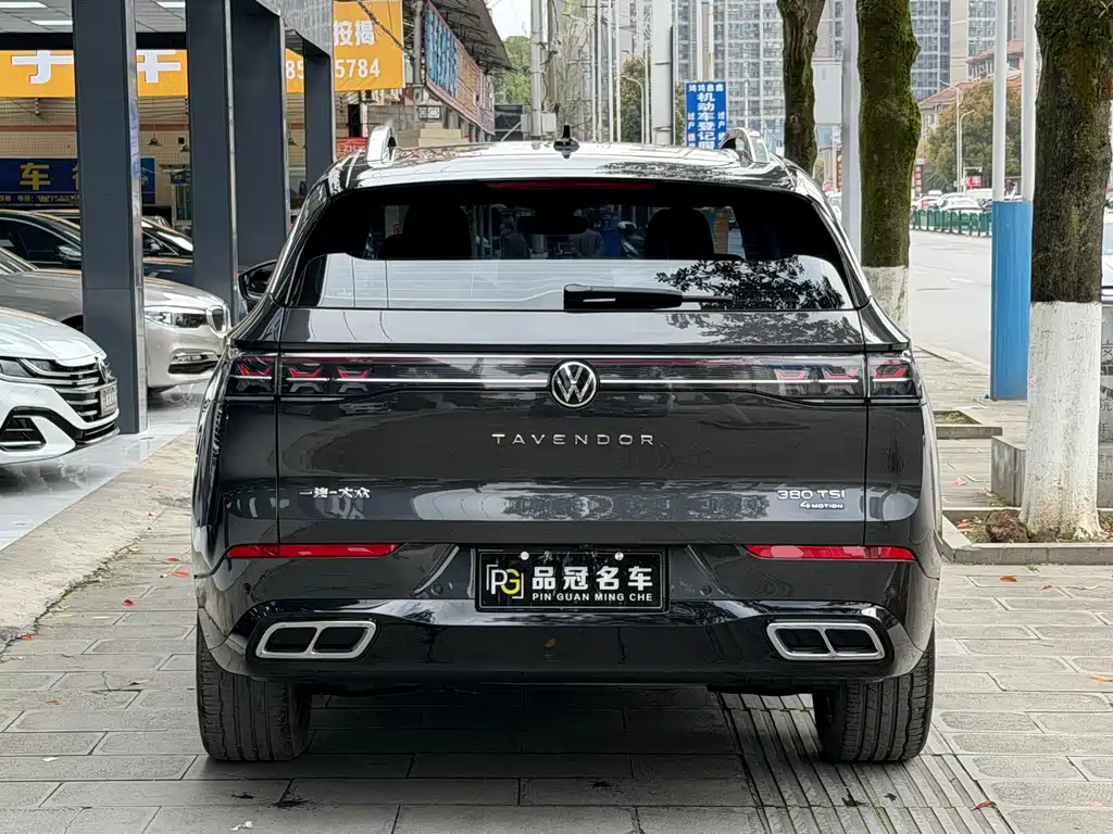 Volkswagen Lantu 2023 380TSI AWD R-Line Touring Edition 2023 - thumbnail 8