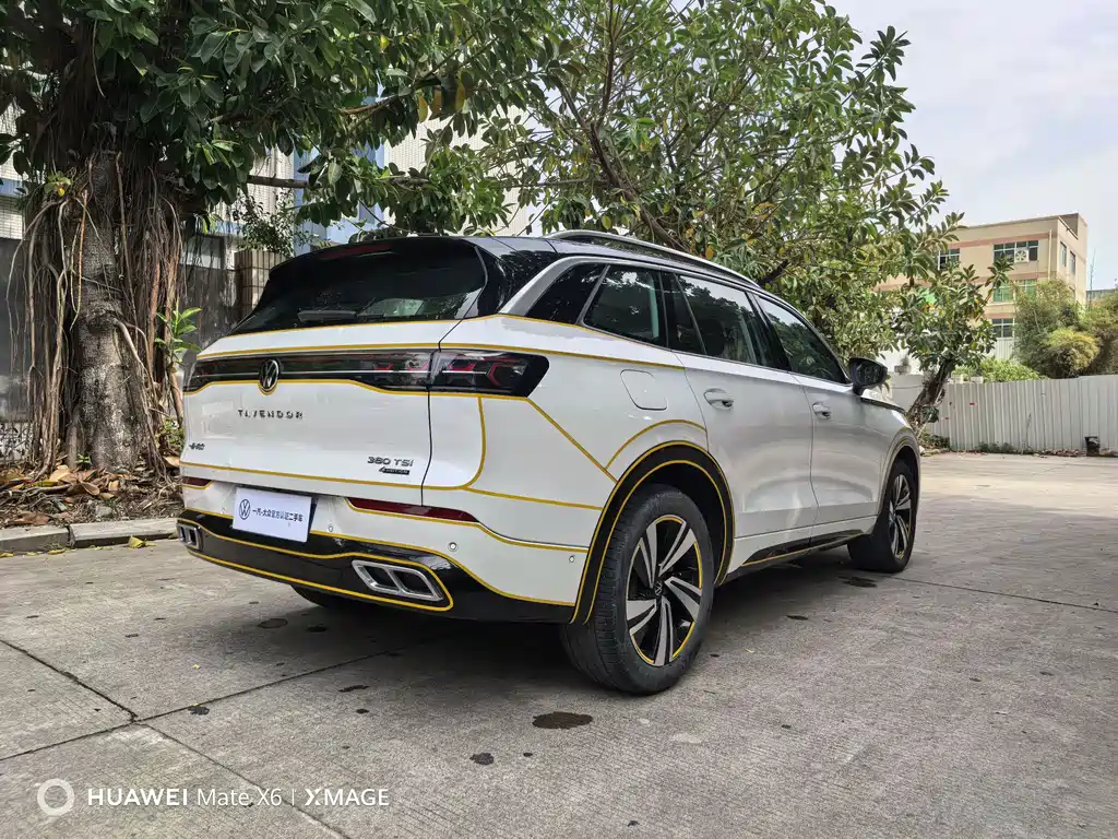 Volkswagen Lantu 2023 380TSI AWD R-Line Touring Edition 2023 - thumbnail 15
