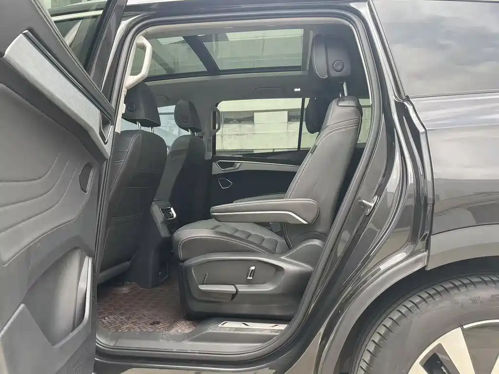 Volkswagen Landscape 2022 380TSI AWD Luxury Jiajing Pro 6 Seats 2022 - thumbnail 6