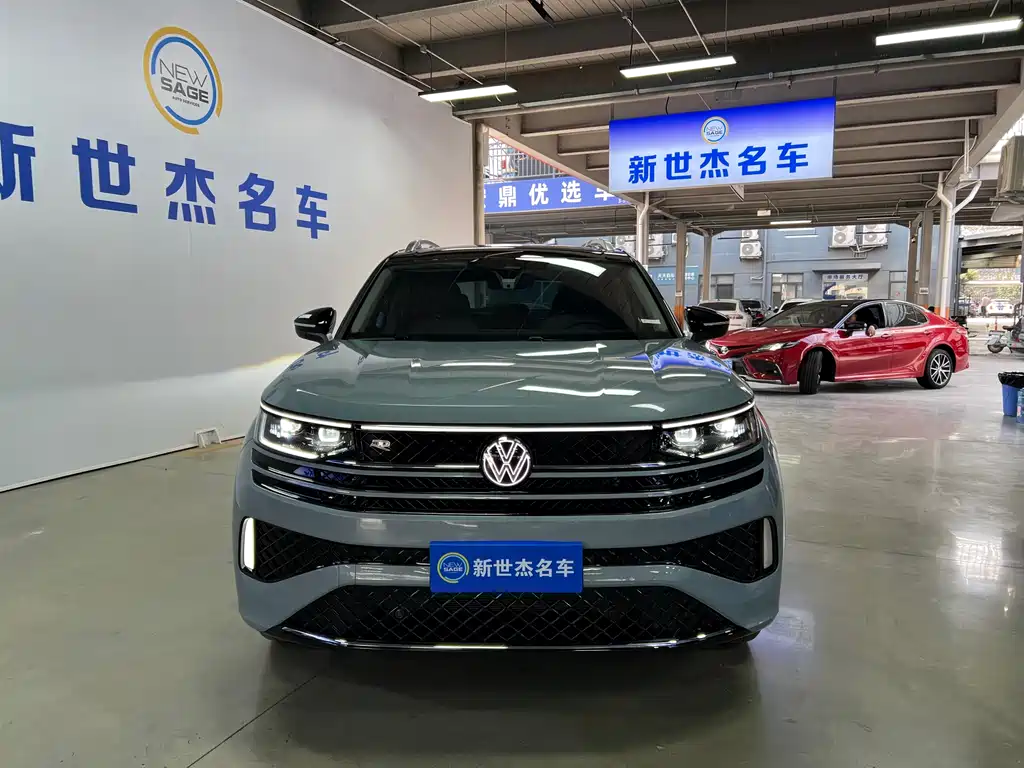 Volkswagen Lantu 2023 380TSI AWD R-Line Touring Edition 2023 - thumbnail 2