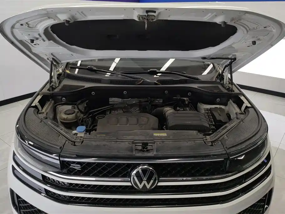 Volkswagen Lantu 2023 380TSI AWD R-Line Touring Edition 2023 - thumbnail 10