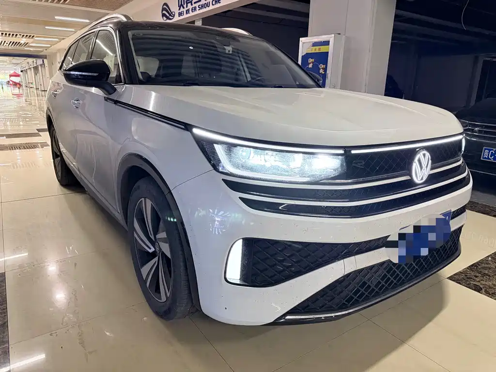 Volkswagen Lantu 2023 380TSI AWD R-Line Touring Edition 2023 - thumbnail 3