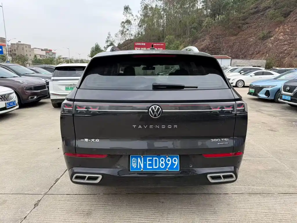 Volkswagen Lantu 2023 380TSI AWD R-Line Touring Edition 2023 - thumbnail 9
