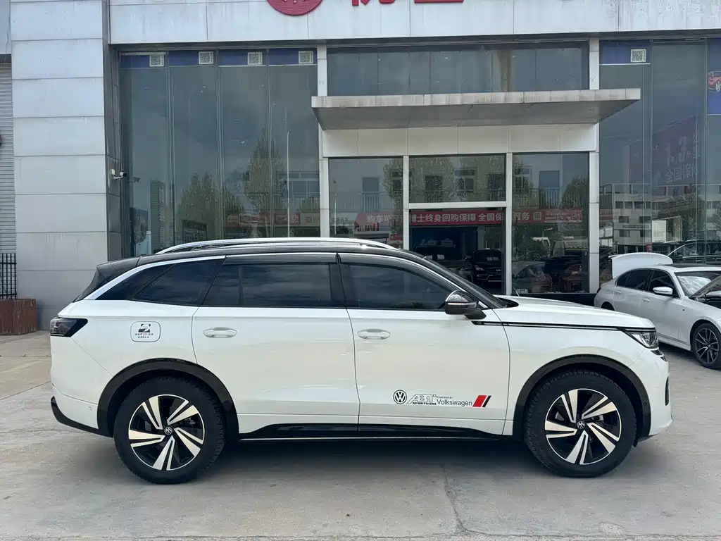 Volkswagen Lantu 2023 380TSI AWD R-Line Touring Edition 2023 - thumbnail 10