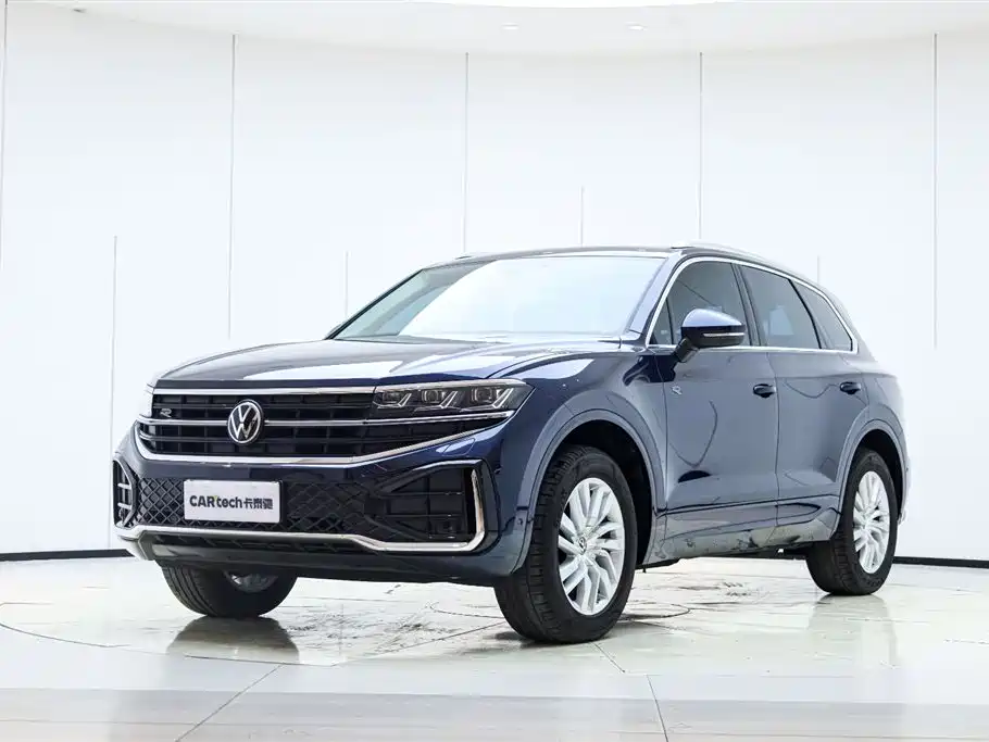 Volkswagen Touareg 2025 2.0TSI Shadow Edition 2025 - thumbnail 2