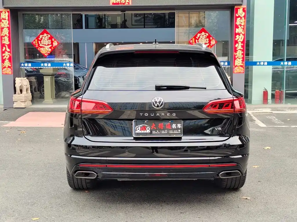 Volkswagen Touareg 2023 3.0TSI R-Line Sport Package 2023 - thumbnail 13
