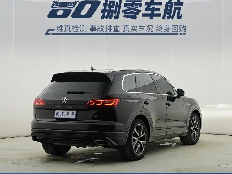 Volkswagen Touareg 2023 3.0TSI R-Line Sport Package 2024 - thumbnail 13