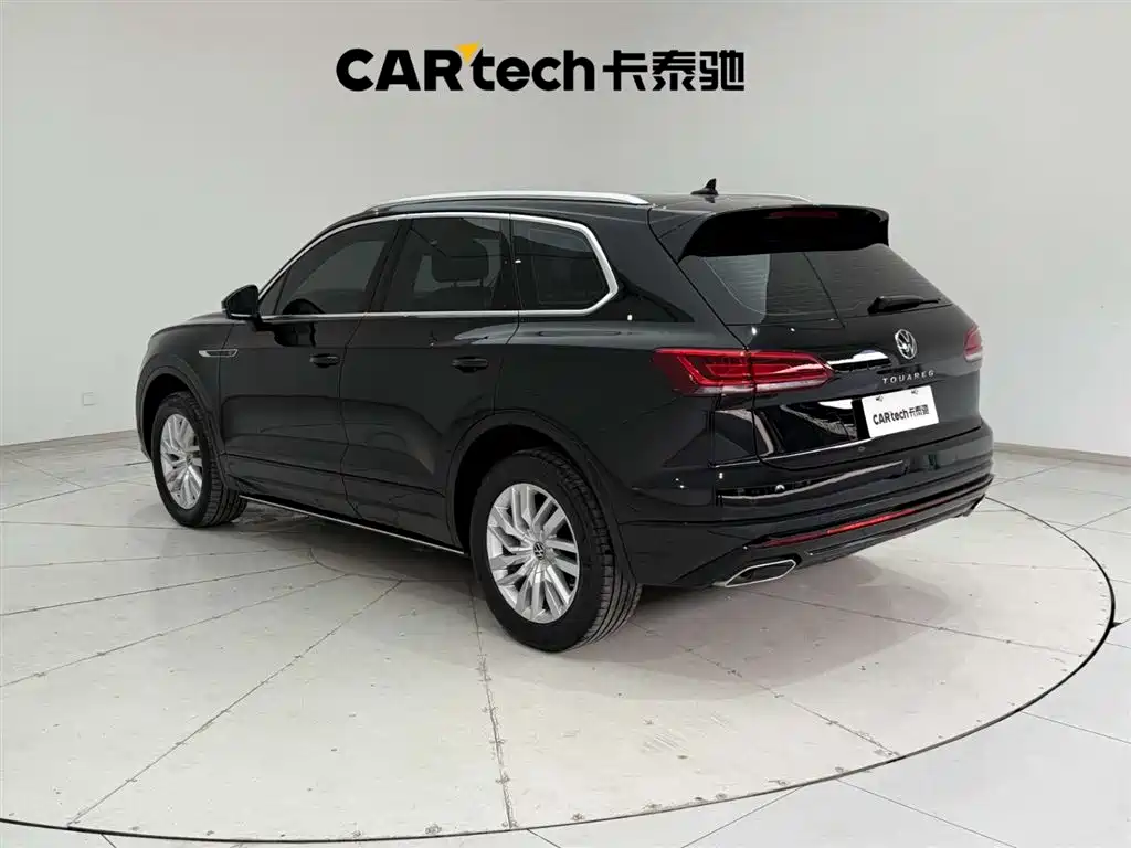 Volkswagen Touareg 2023 2.0TSI R-Line 2024 - thumbnail 7