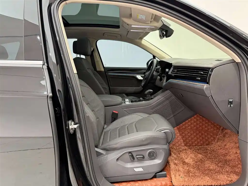 Volkswagen Touareg 2023 2.0TSI R-Line 2024 - thumbnail 19
