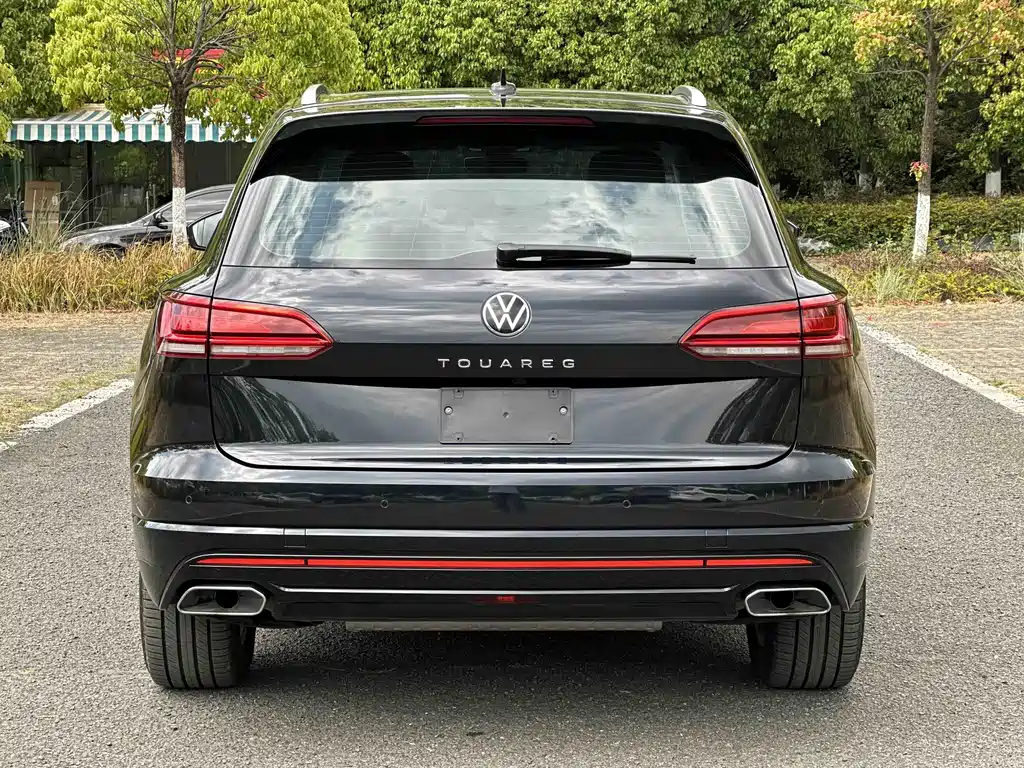 Volkswagen Touareg 2023 2.0TSI R-Line 2022 - thumbnail 25