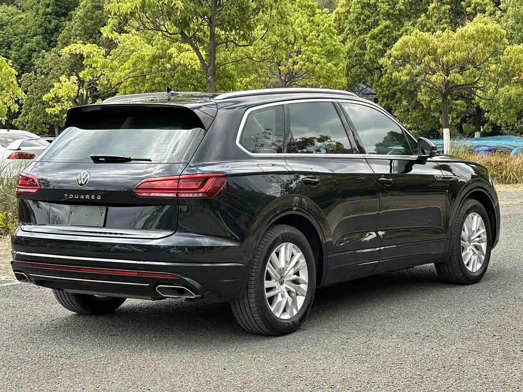 Volkswagen Touareg 2023 2.0TSI R-Line 2022 - thumbnail 26