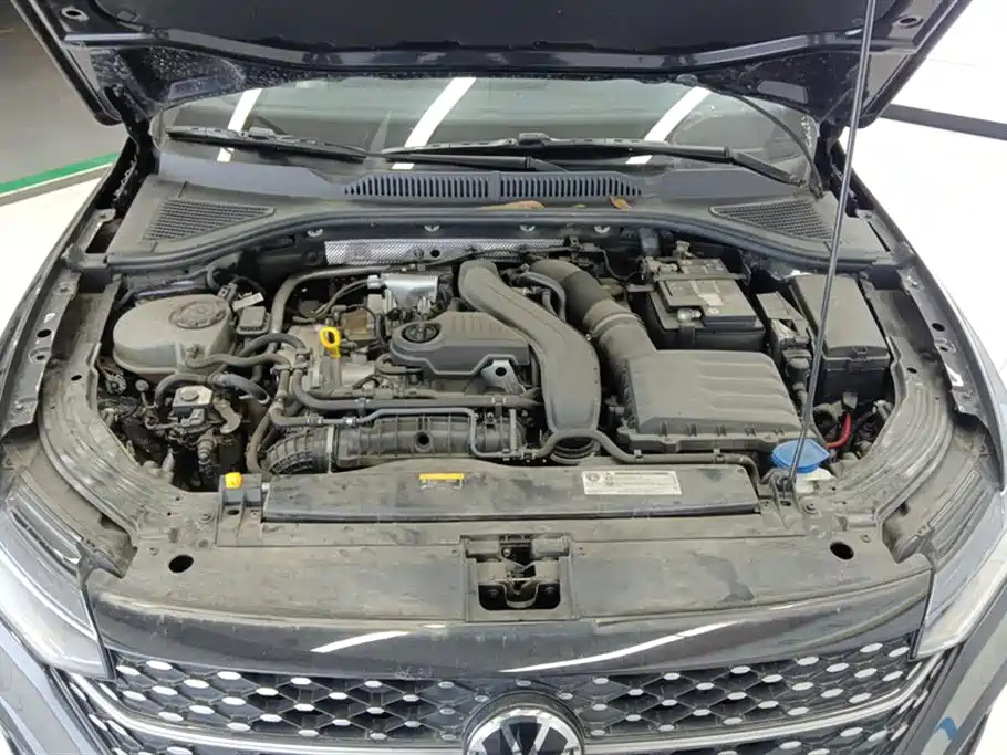 Volkswagen Lavida 2023 300TSI DSG Starry Sky Full Comfort Edition 2023 - thumbnail 10