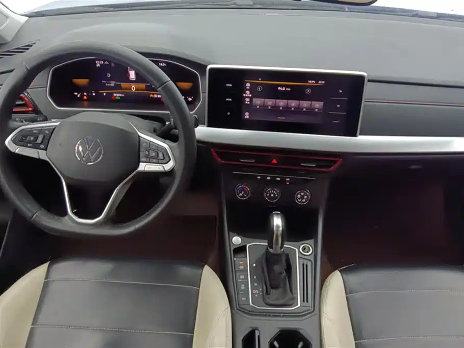Volkswagen Lavida 2023 300TSI DSG Starry Sky Full Comfort Edition 2023 - thumbnail 12