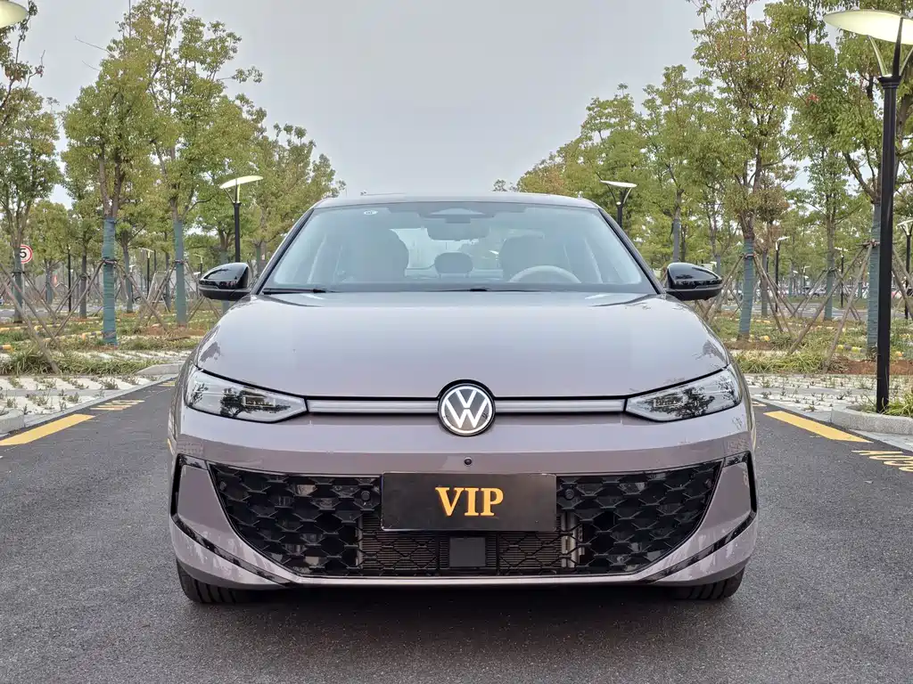 Volkswagen Lavida 2026 Pro 300TSI Starry Sky Smart Edition 2025 - thumbnail 2