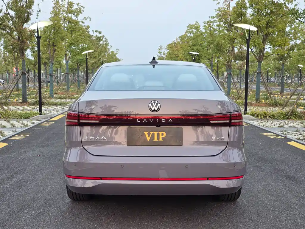 Volkswagen Lavida 2026 Pro 300TSI Starry Sky Smart Edition 2025 - thumbnail 5