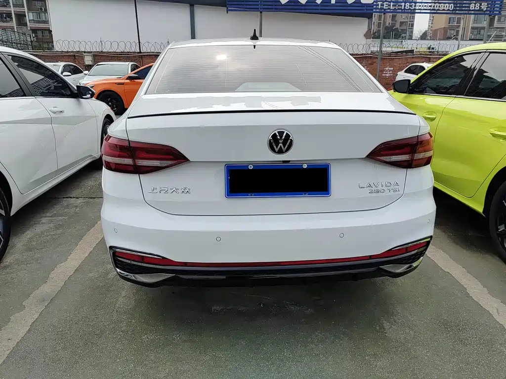 Volkswagen Lavida 2023 280TSI DSG Starry Sky Full Edition 2023 - thumbnail 13