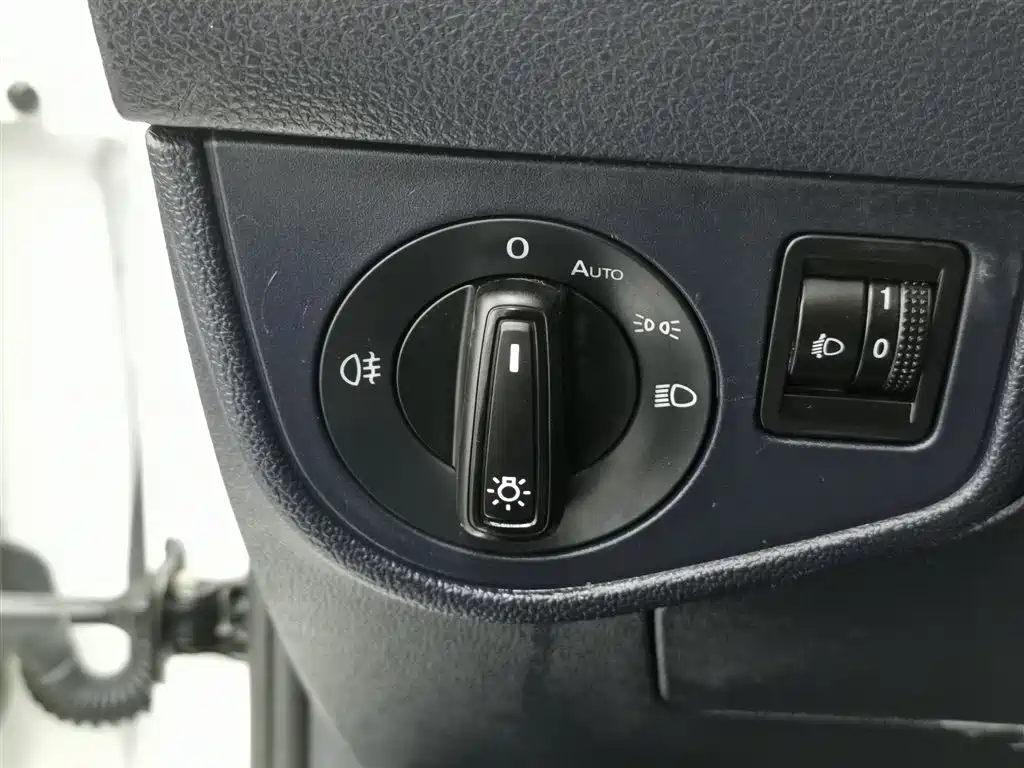 Volkswagen Lavida 2023 New锐 1.5L Automatic Outstanding New逸 Edition 2024 - thumbnail 21
