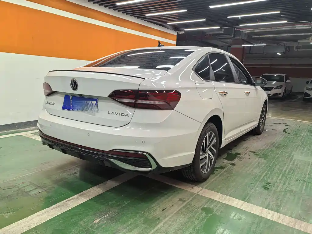 Volkswagen Lavida 2026 300TSI DSG Starry Sky Full Edition 2025 - thumbnail 8