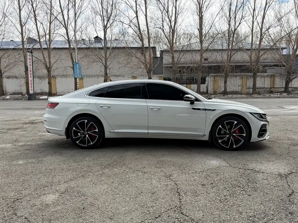 Volkswagen Faw-Volkswagen CC 2023 380TSI Dazzling Edition 2022 - thumbnail 4