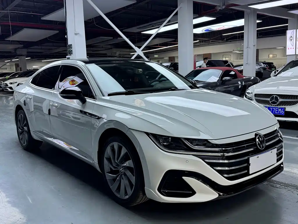 Volkswagen Faw-Volkswagen CC 2023 380TSI Dazzling Edition 2023 - thumbnail 3