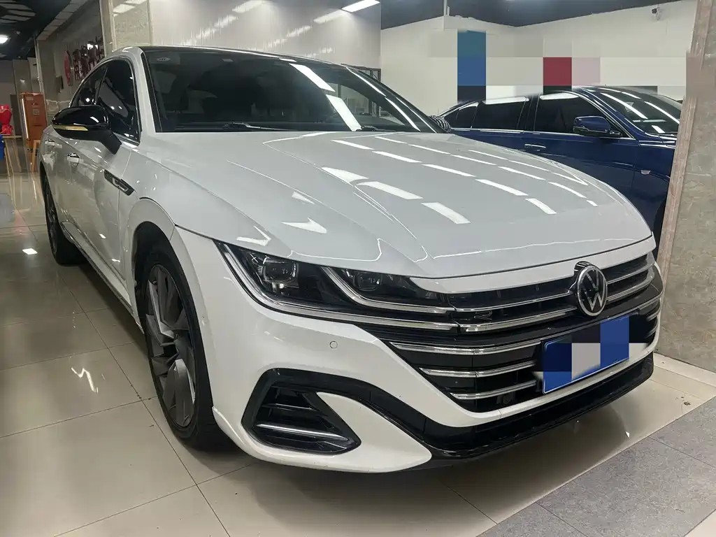 Volkswagen Faw-Volkswagen CC 2023 380TSI Dusm Edition 2023 - thumbnail 3