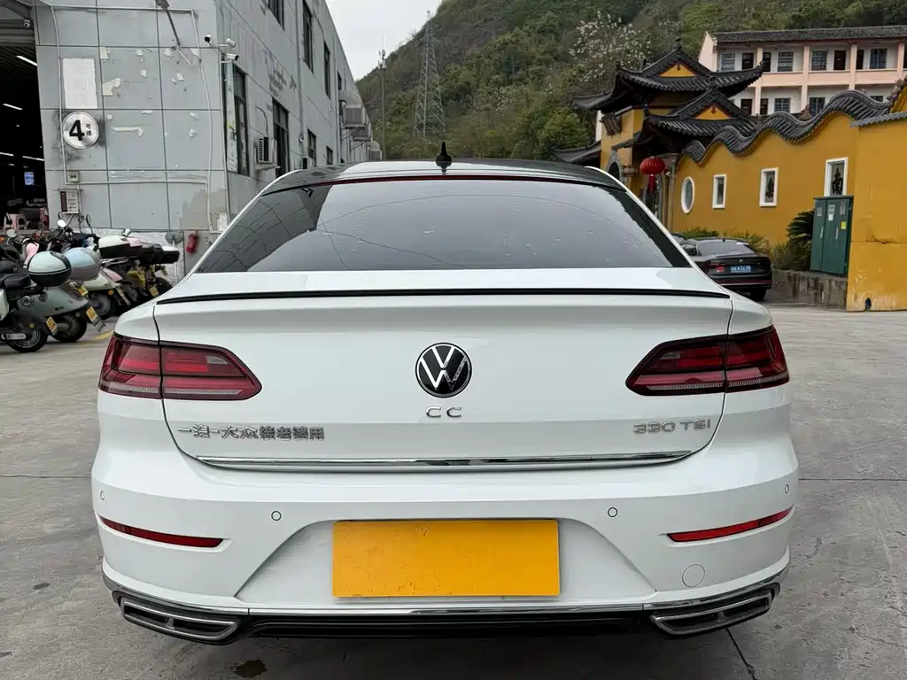Volkswagen Faw-Volkswagen CC 2023 330TSI Dazzling Edition 2022 - thumbnail 9
