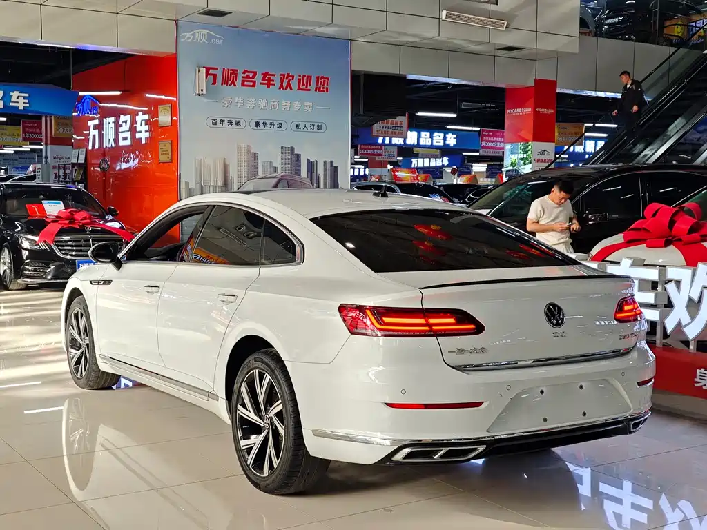 Volkswagen Faw-Volkswagen CC 2023 330TSI Dazzling Edition 2023 - thumbnail 15