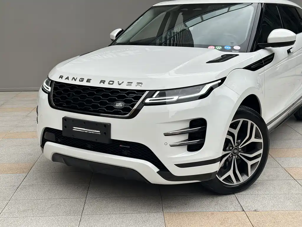 Land Rover Range Rover Evoque L P300e PHEV 2022 - thumbnail 3