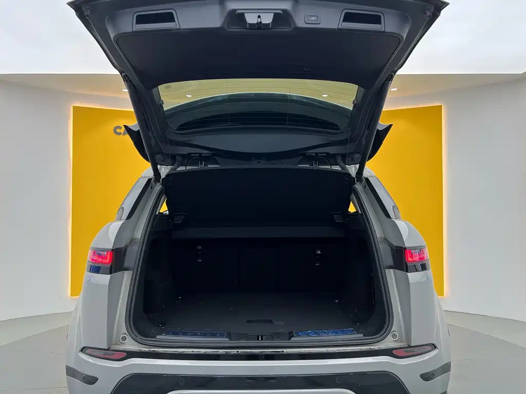 Land Rover Range Rover Evoque L P300e PHEV 2024 - thumbnail 26